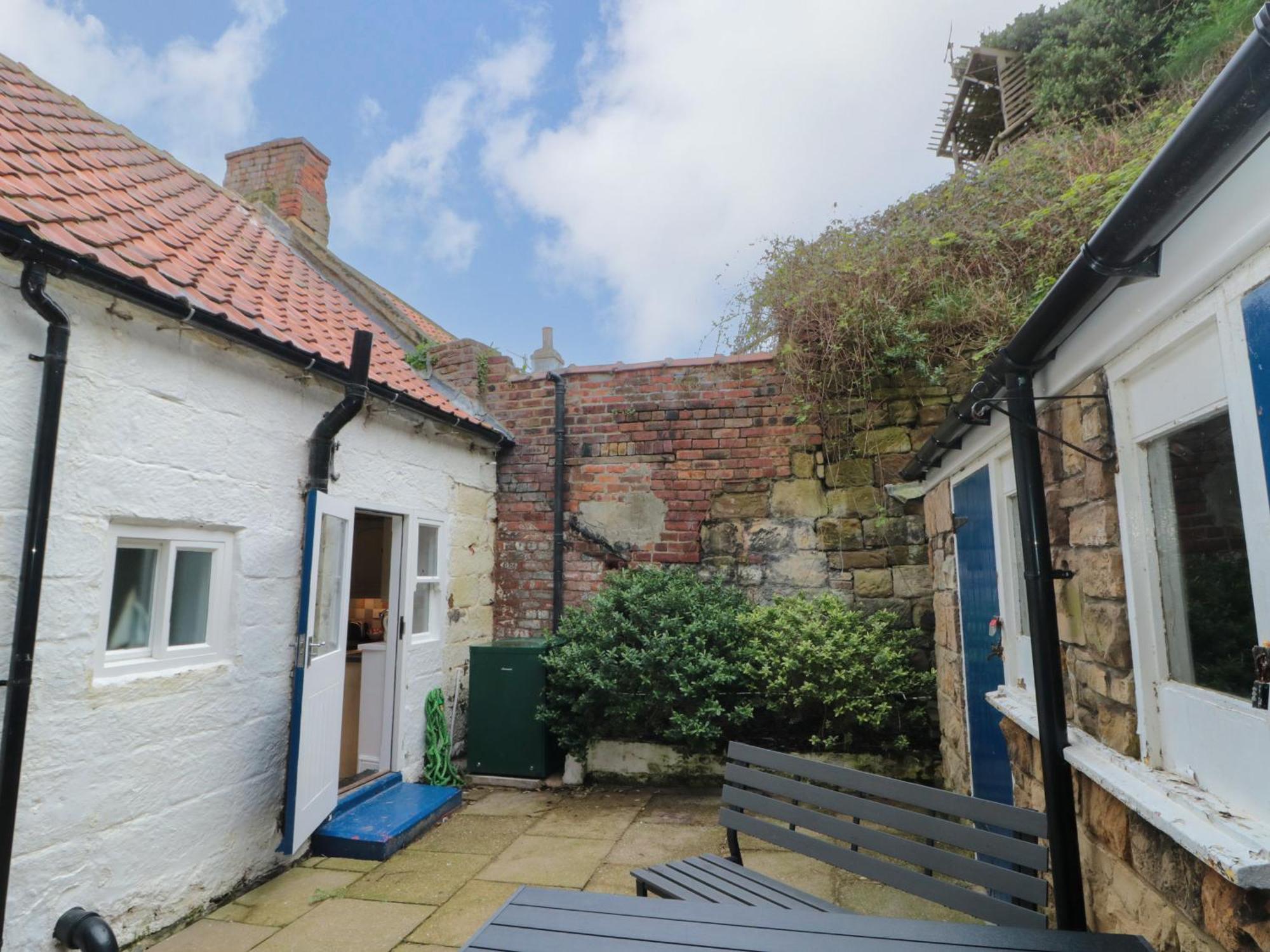 Grimes Cottage Staithes Exterior photo